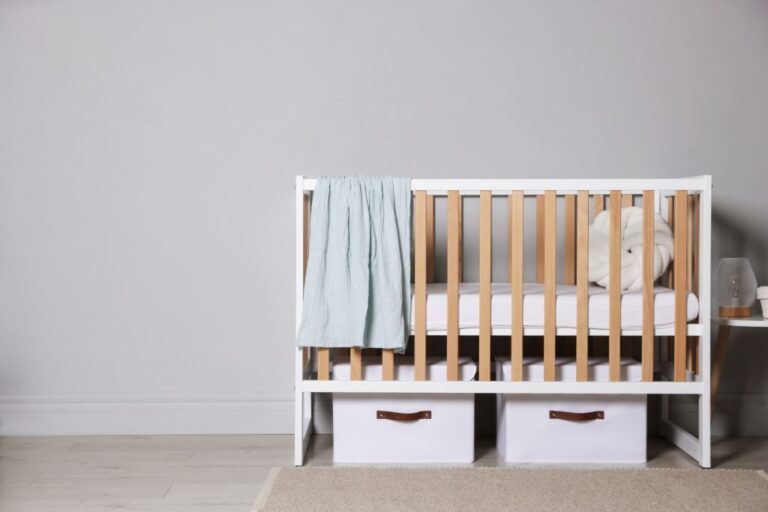 How to help your child calm down at night