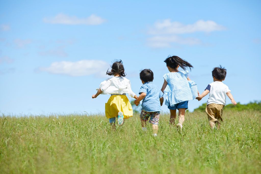 Children’s behavior as communication